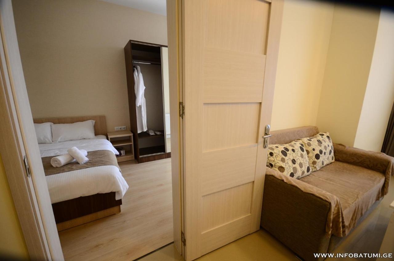 West Apartments Batum Dış mekan fotoğraf